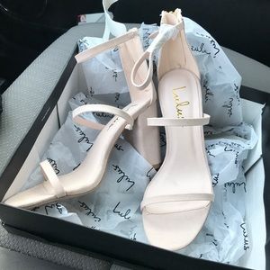Lulus Candice nude heel